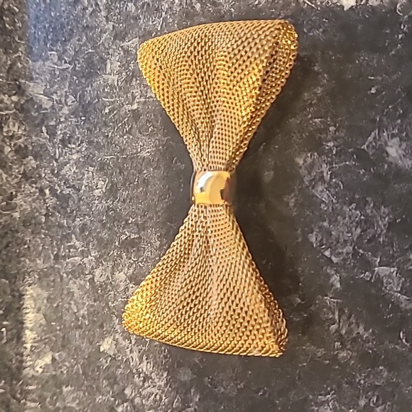 Bundle - Picture 2 of 12